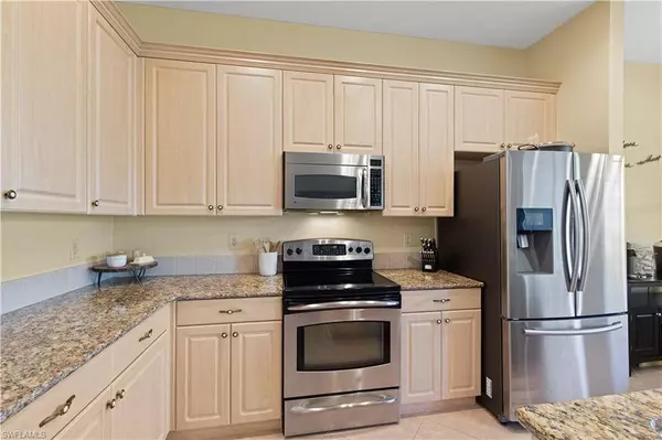 3512 Cherry Blossom CT #202, Estero, FL 33928