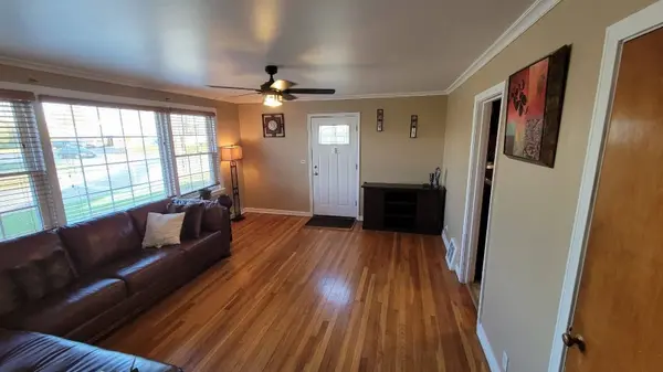 1400 Gardner Road, Westchester, IL 60154