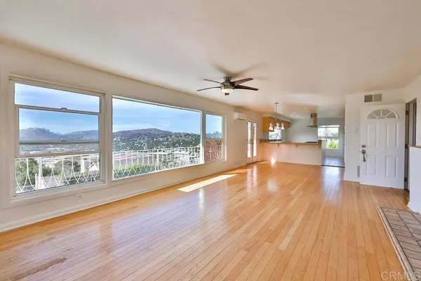 3306 San Carlos DR, Spring Valley, CA 91978