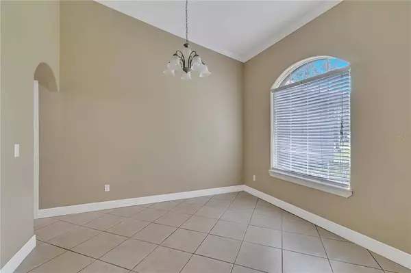 1725 BONNEVILLE DR, Orlando, FL 32826