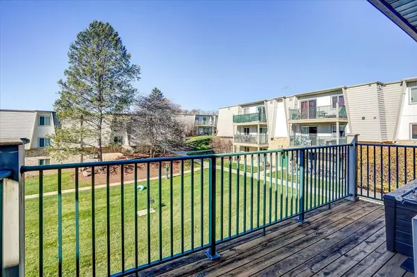 2418 Independence Ln #203, Madison, WI 53704