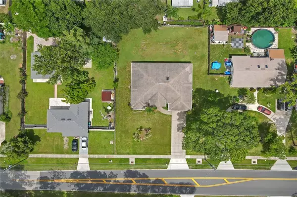 1725 BONNEVILLE DR, Orlando, FL 32826