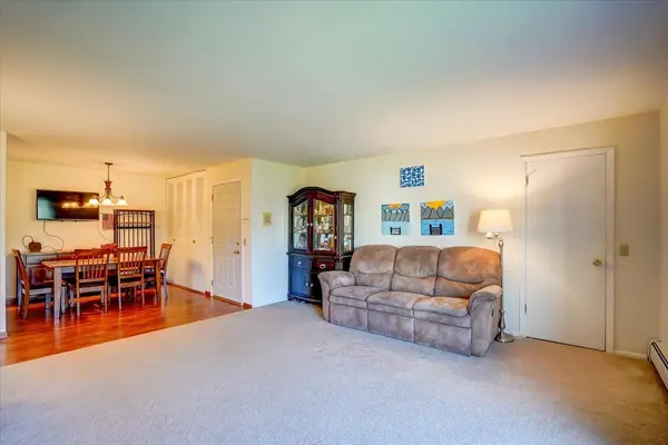 2418 Independence Ln #203, Madison, WI 53704