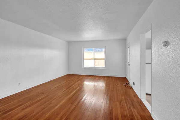 4025 SACRAMENTO Avenue, El Paso, TX 79930