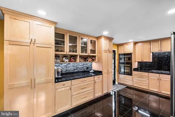 12036 PLEASANT DR, King George, VA 22485