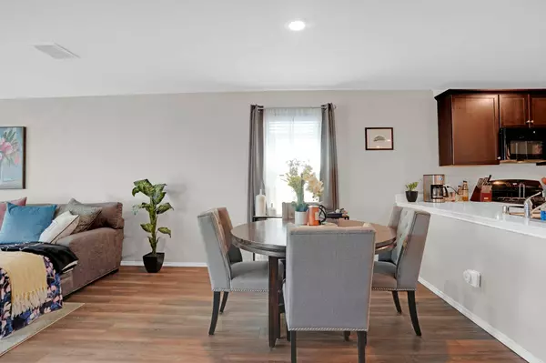 3958 Surrey Drive, Heartland, TX 75126