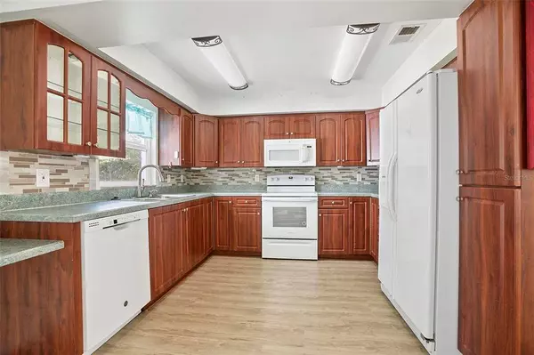 2254 SAN ANTONIO ST, Deland, FL 32724