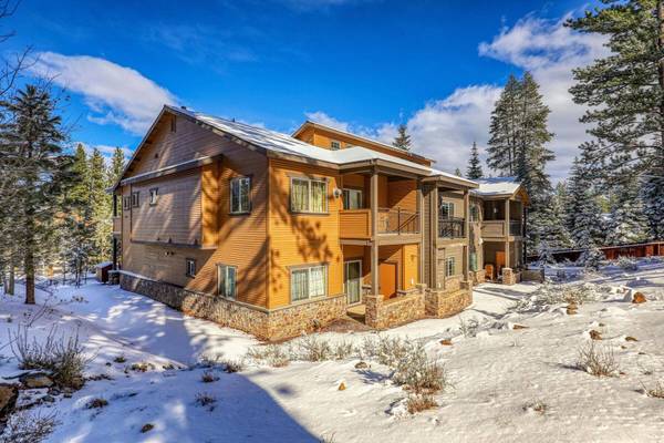 10207 Palisades Drive #3, Truckee, CA 96161