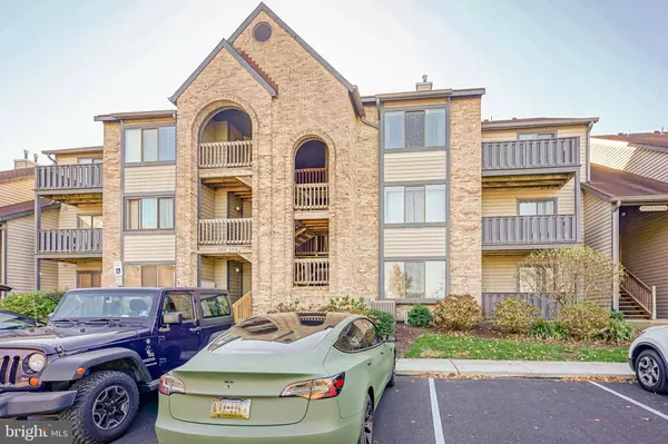 5515-C ABERDEEN DR, Mount Laurel, NJ 08054