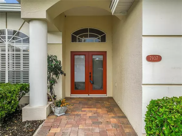 7937 CANYON LAKE CIR, Orlando, FL 32835