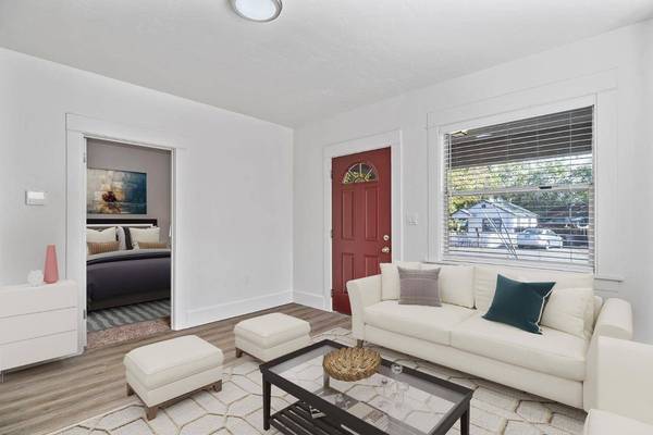 2219 N Younng AVE, Stockton, CA 95205