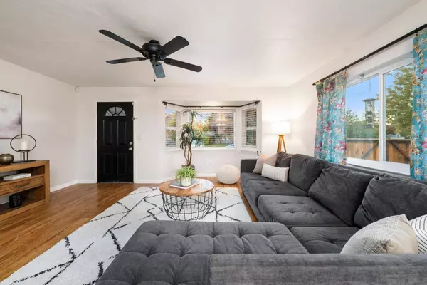 3907 65th ST, Sacramento, CA 95820