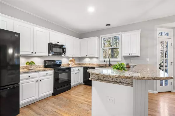 1845 Habersham TRCE, Cumming, GA 30041