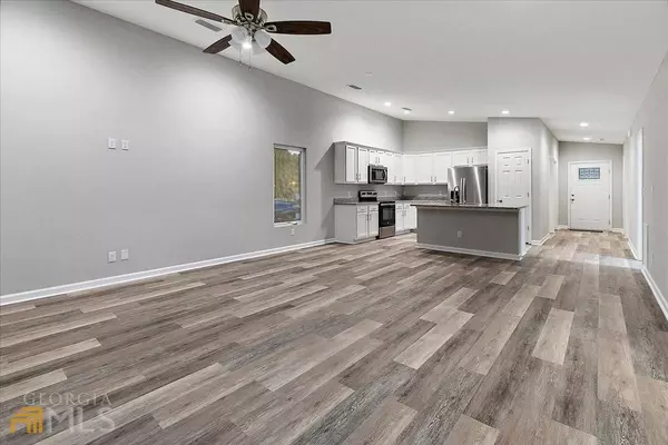 95 Dolphin DR, Saint Marys, GA 31558