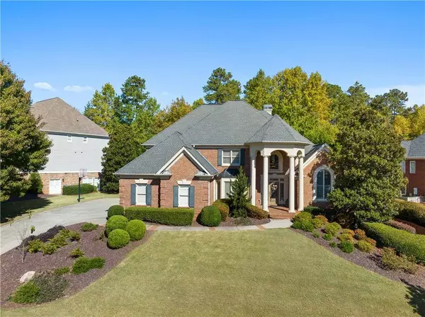 2205 Lake Shore LNDG, Alpharetta, GA 30005