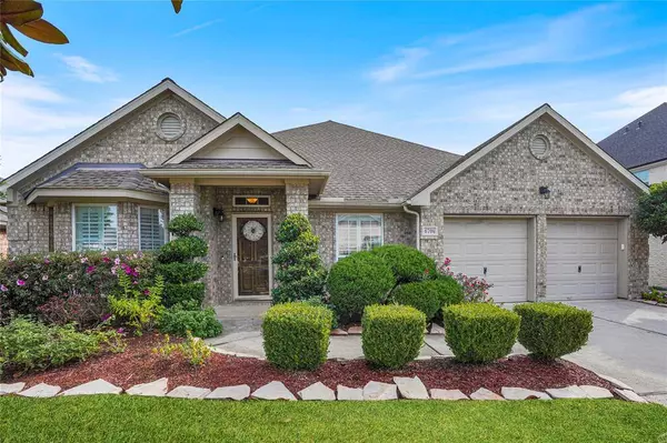 6706 Dockens Forest LN