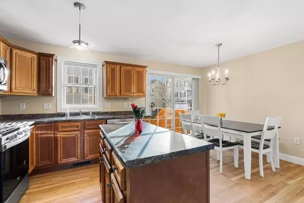 118 Smith St #118, Lowell, MA 01851