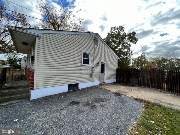 210 N BRADFORD ST, Seaford, DE 19973