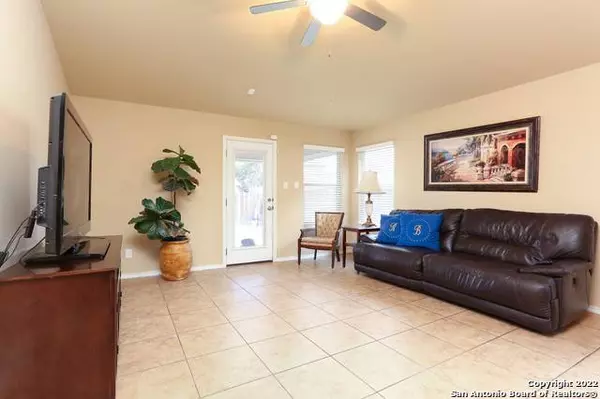 3006 THUNDER GULCH, San Antonio, TX 78245-3387