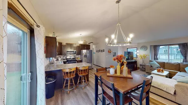 908 10th AVE NE, Rice, MN 56367