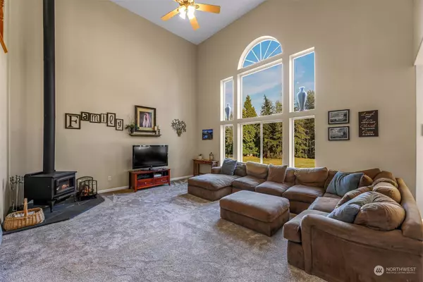 7178 Everett RD, Ferndale, WA 98248