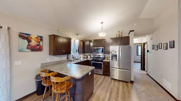 908 10th AVE NE, Rice, MN 56367