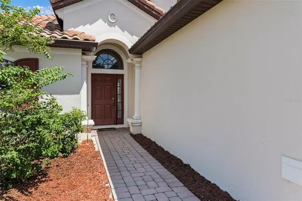 315 VILLA SORRENTO CIR, Haines City, FL 33844