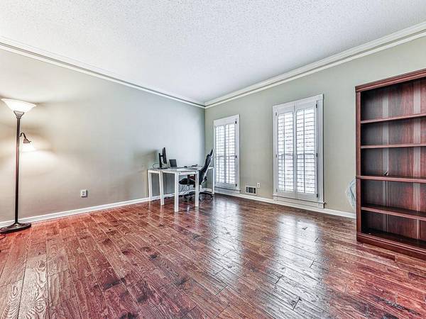 1505 Willow BND, Woodstock, GA 30188