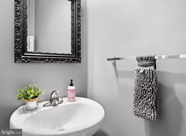 230 CENTENNIAL DR, Stephenson, VA 22656