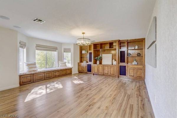 4280 W Pebble Road, Las Vegas, NV 89139