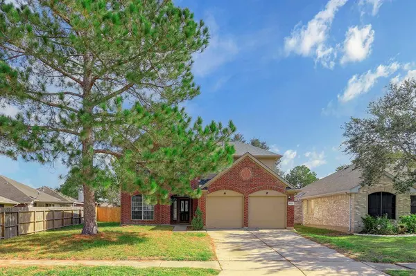 16919 Fairway Glen LN, Sugar Land, TX 77498