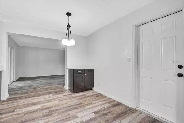 1201 N KEPLER RD, Deland, FL 32724