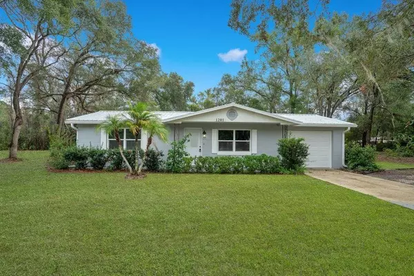 1201 N KEPLER RD, Deland, FL 32724