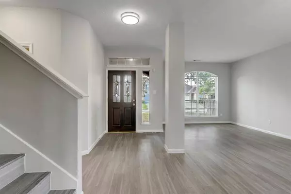 16919 Fairway Glen LN, Sugar Land, TX 77498