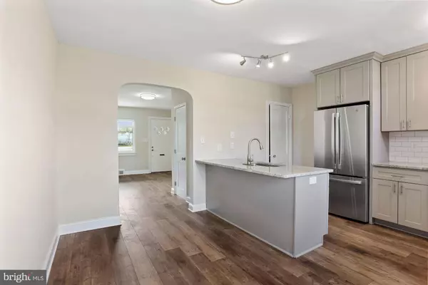 110 36TH ST NE, Washington, DC 20019