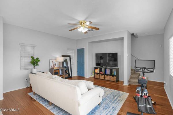 4719 E OLNEY AVE, Gilbert, AZ 85234