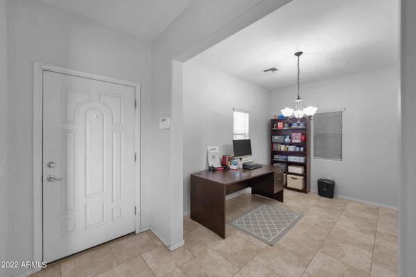4719 E OLNEY AVE, Gilbert, AZ 85234