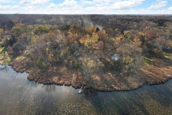 26906 W Longwood DR, Ingleside, IL 60041