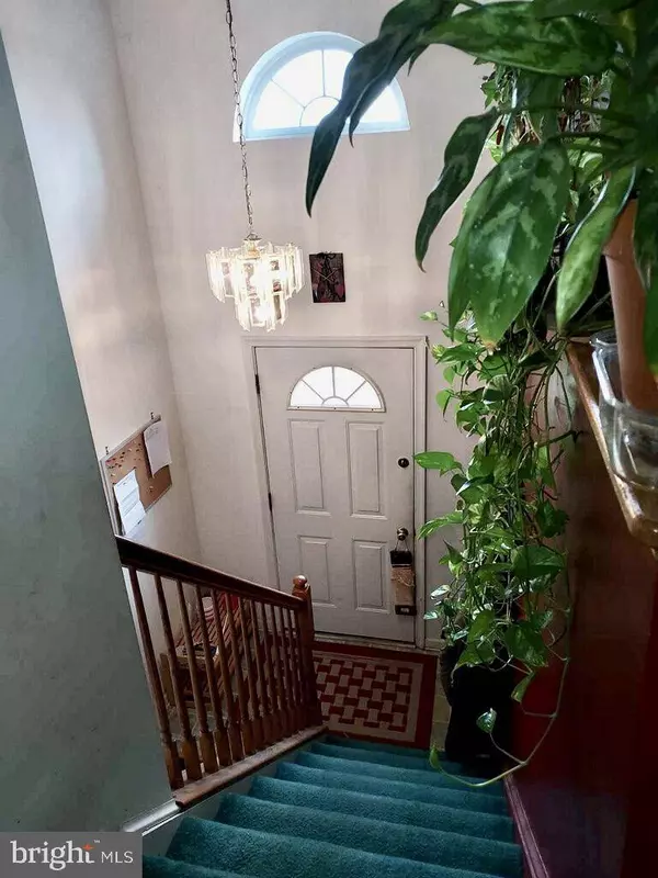 448 UNIVERSE DR, Martinsburg, WV 25404