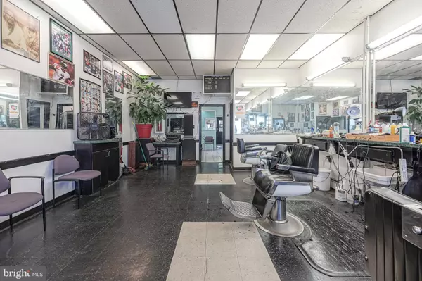 6546 LEBANON AVE, Philadelphia, PA 19151