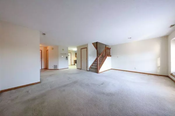 9145 Sea Oats DR, Indianapolis, IN 46250