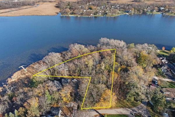 26906 W Longwood DR, Ingleside, IL 60041