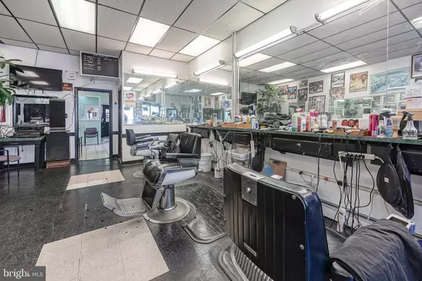 6546 LEBANON AVE, Philadelphia, PA 19151