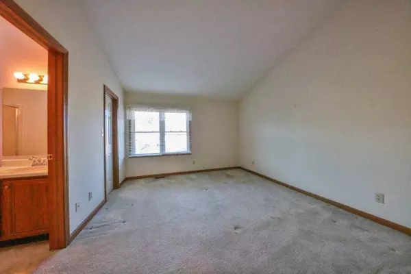 9145 Sea Oats DR, Indianapolis, IN 46250