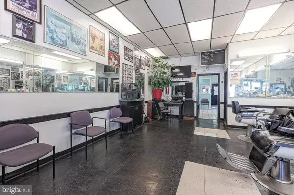 6546 LEBANON AVE, Philadelphia, PA 19151