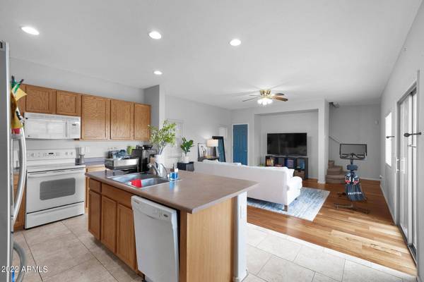 4719 E OLNEY AVE, Gilbert, AZ 85234
