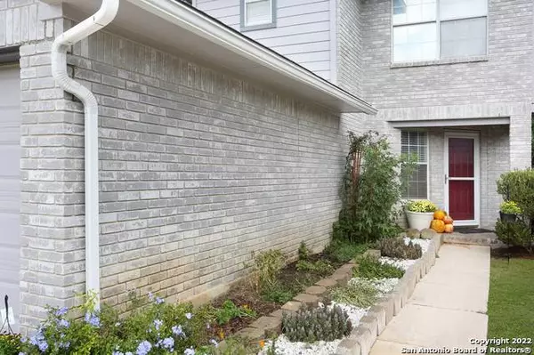 8116 Hoovers Bend, San Antonio, TX 78250