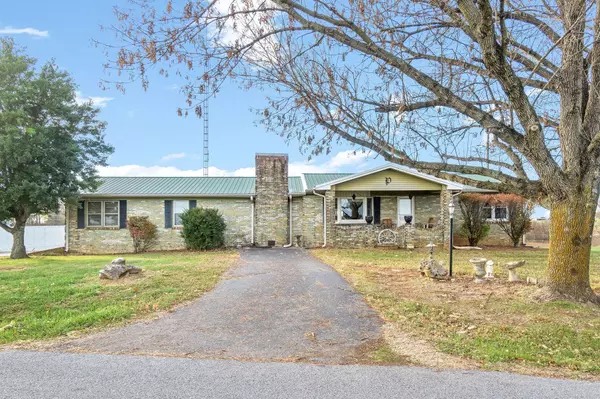 3430 Locust Grove Rd, Hopkinsville, KY 42240