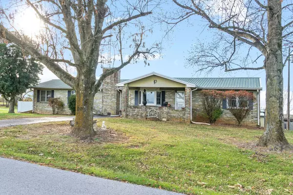 3430 Locust Grove Rd, Hopkinsville, KY 42240