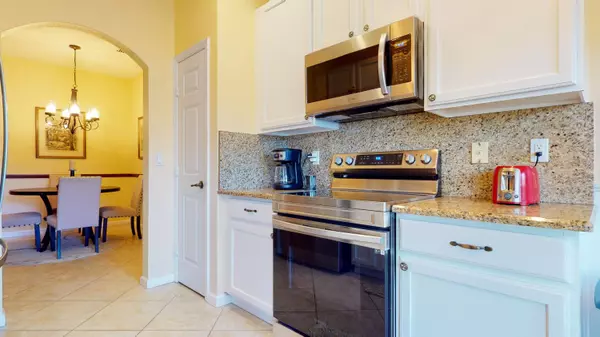 7554 SW Herrington LN, Stuart, FL 34997